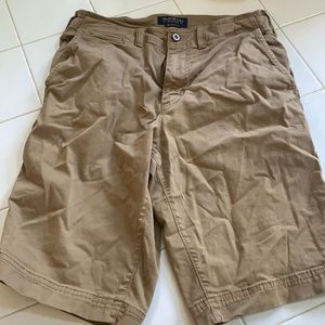 American eagle cargo shorts